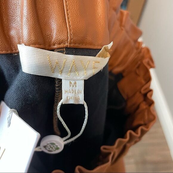 WAYF Faux Leather Paperbag Waist Pants M - Picture 4 of 9